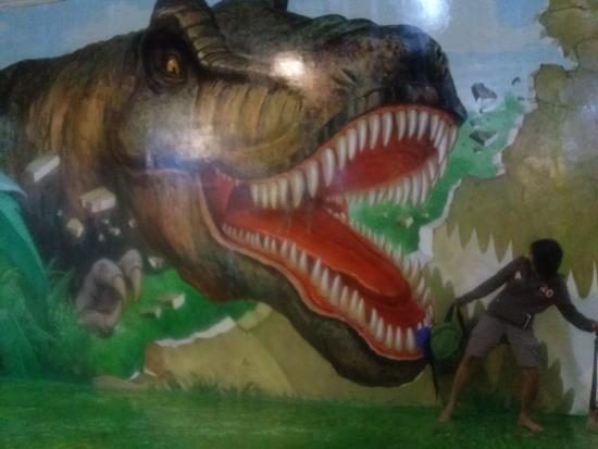 セブ幸福世界博物館